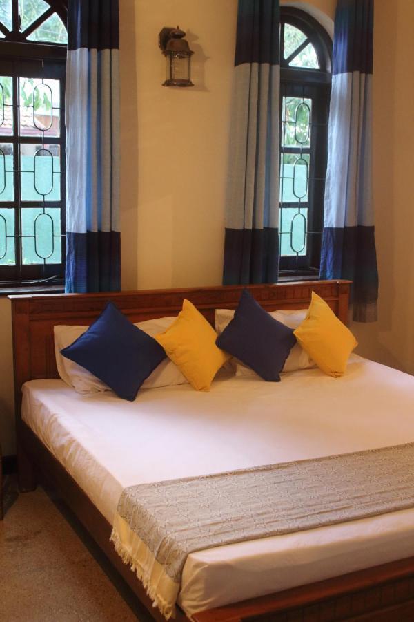 Airport Gateway Residence Negombo Dış mekan fotoğraf