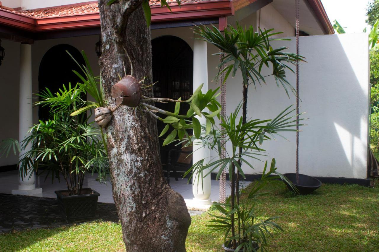 Airport Gateway Residence Negombo Dış mekan fotoğraf